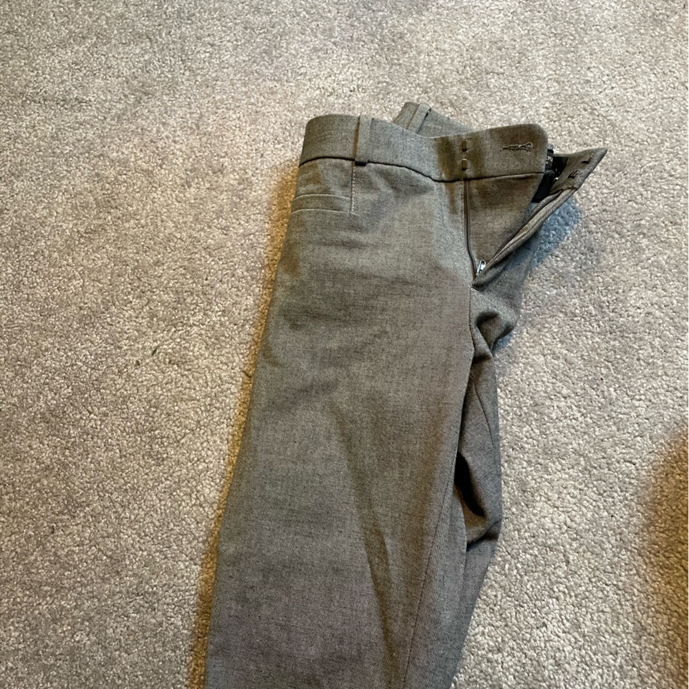 Banana Republic Women’s Sloan Skinny Pant in Gray